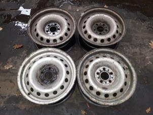 Gebruikte Velgen set Citroen Jumpy (BS/BT/BY/BZ) 1.9Di Prijs op aanvraag aangeboden door Autodemontage Joko B.V.