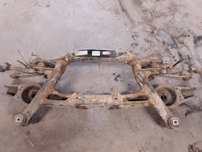 Gebruikte Subframe Skoda Superb (3TAA) 1.9 TDI Prijs op aanvraag aangeboden door Autodemontage Joko B.V.