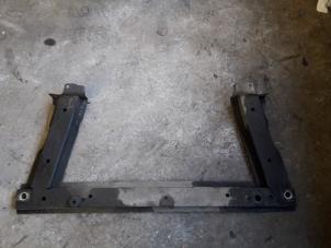 Gebruikte Radiateurbalk Renault Megane II (BM/CM) 1.5 dCi 80 Prijs op aanvraag aangeboden door Autodemontage Joko B.V.