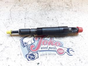 Gebruikte Verstuiver (diesel) Ford Mondeo III 2.0 TDCi/TDDi 115 16V Prijs op aanvraag aangeboden door Autodemontage Joko B.V.