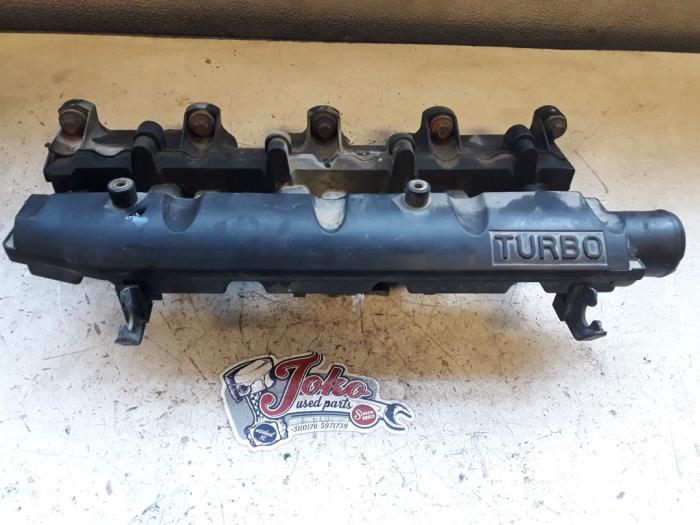 Gebruikte Inlaatspruitstuk Ford Mondeo III 2.0 TDCi/TDDi 115 16V Prijs op aanvraag aangeboden door Autodemontage Joko B.V.