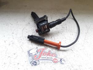 Gebruikte Bobine Mercedes CLK (C208) 2.0 200 16V Prijs op aanvraag aangeboden door Autodemontage Joko B.V.