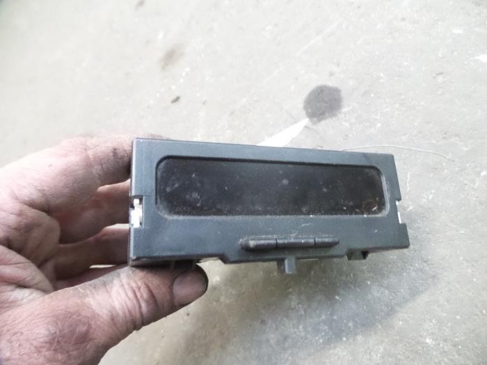 Gebruikte Display Interieur Renault Megane II (BM/CM) 1.4 16V 98 Prijs op aanvraag aangeboden door Autodemontage Joko B.V.