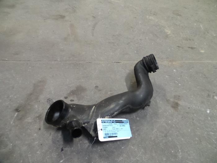 Gebruikte Intercooler Buis Citroen Jumpy (BS/BT/BY/BZ) 2.0 HDi 90 Prijs op aanvraag aangeboden door Autodemontage Joko B.V.