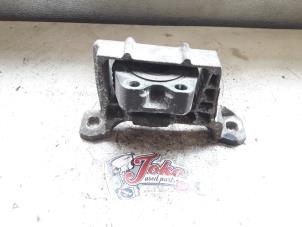 Gebruikte Motorsteun Ford Focus C-Max 1.6 TDCi 16V Prijs op aanvraag aangeboden door Autodemontage Joko B.V.