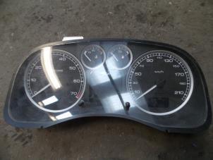 Gebruikte Cockpit Peugeot 307 SW (3H) 2.0 16V Prijs op aanvraag aangeboden door Autodemontage Joko B.V.