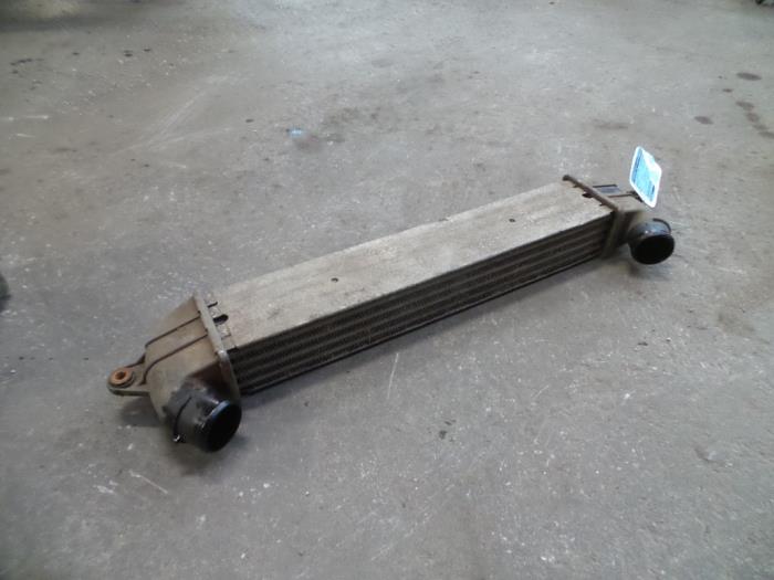 Gebruikte Intercooler Fiat Doblo (223A/119) 1.9 JTD Prijs op aanvraag aangeboden door Autodemontage Joko B.V.