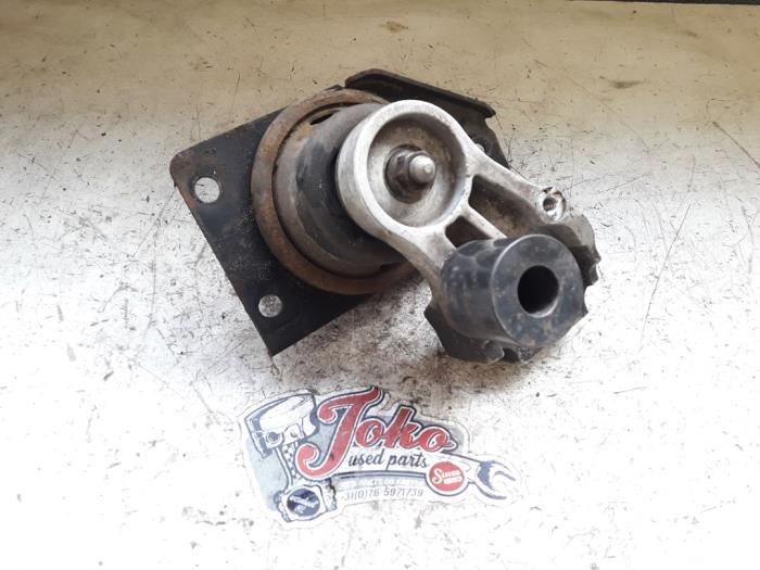Gebruikte Motorrubber Kia Rio II (DE) 1.4 16V Prijs op aanvraag aangeboden door Autodemontage Joko B.V.