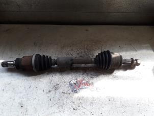 Gebruikte Aandrijfas links-voor Smart Forfour (454) 1.5 16V Prijs op aanvraag aangeboden door Autodemontage Joko B.V.