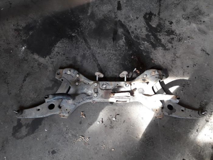 Gebruikte Subframe Smart Forfour (454) 1.5 16V Prijs op aanvraag aangeboden door Autodemontage Joko B.V.