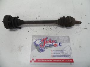 Gebruikte Aandrijfas rechts-achter BMW 3 serie (E30/2) 316i Prijs op aanvraag aangeboden door Autodemontage Joko B.V.