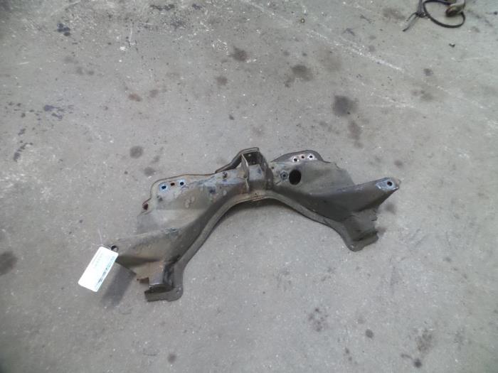 Gebruikte Subframe Renault Twingo (C06) 1.2 Prijs op aanvraag aangeboden door Autodemontage Joko B.V.