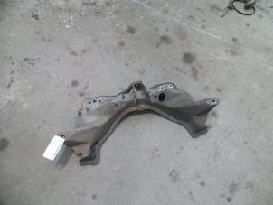 Gebruikte Subframe Renault Twingo (C06) 1.2 Prijs op aanvraag aangeboden door Autodemontage Joko B.V.