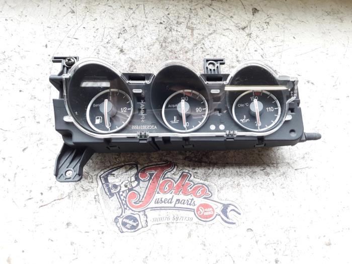 Gebruikte Display Interieur Alfa Romeo 159 (939AX) 1.9 JTS 16V Prijs op aanvraag aangeboden door Autodemontage Joko B.V.