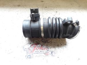 Gebruikte Luchtmassameter Alfa Romeo 159 (939AX) 1.9 JTS 16V Prijs op aanvraag aangeboden door Autodemontage Joko B.V.