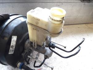 Gebruikte Hoofdremcilinder Alfa Romeo 159 (939AX) 1.9 JTS 16V Prijs op aanvraag aangeboden door Autodemontage Joko B.V.