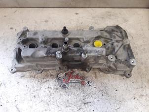 Gebruikte Kleppendeksel Renault Megane III Grandtour (KZ) 1.4 16V TCe 130 Prijs op aanvraag aangeboden door Autodemontage Joko B.V.