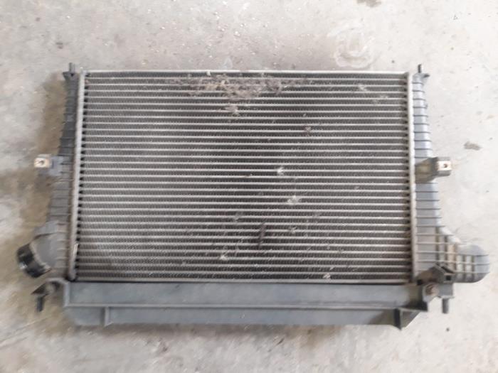 Gebruikte Intercooler Saab 9-5 Estate (YS3E) 1.9 TiD 16V Prijs op aanvraag aangeboden door Autodemontage Joko B.V.