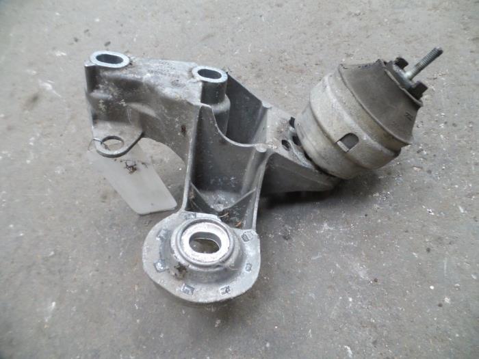 Gebruikte Motorrubber Audi A4 (B5) 1.9 TDI Prijs op aanvraag aangeboden door Autodemontage Joko B.V.