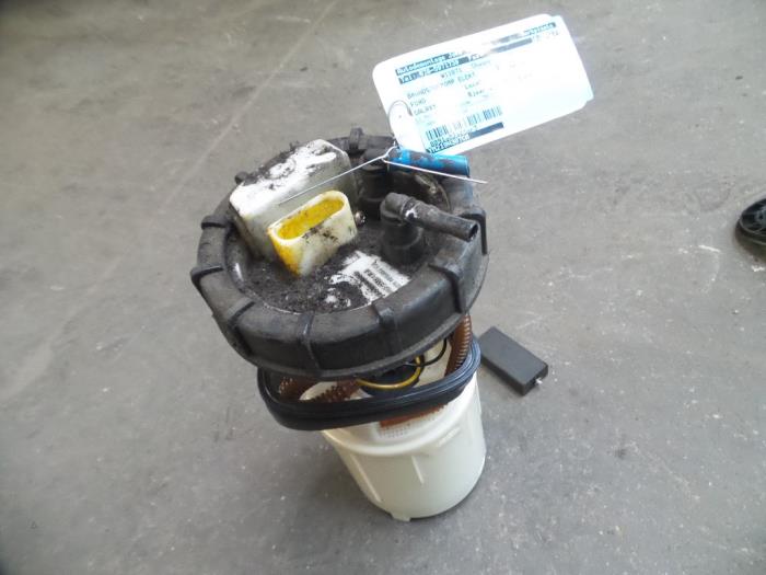 Gebruikte Tank element Pomp Ford Galaxy (WGR) 2.0 Prijs op aanvraag aangeboden door Autodemontage Joko B.V.