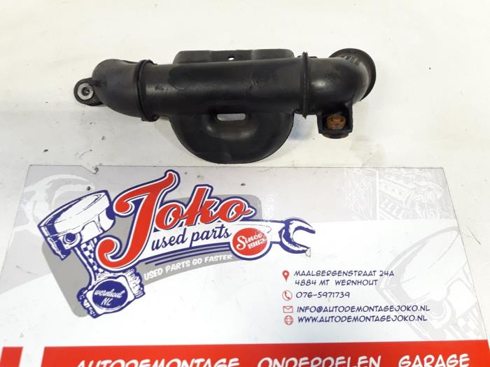 Gebruikte Intercooler Buis Ford Focus 2 1.6 TDCi 16V 90 Prijs op aanvraag aangeboden door Autodemontage Joko B.V.