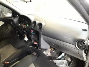 Gebruikte Dashboard Seat Ibiza III (6L1) 1.2 12V Prijs op aanvraag aangeboden door Autodemontage Joko B.V.