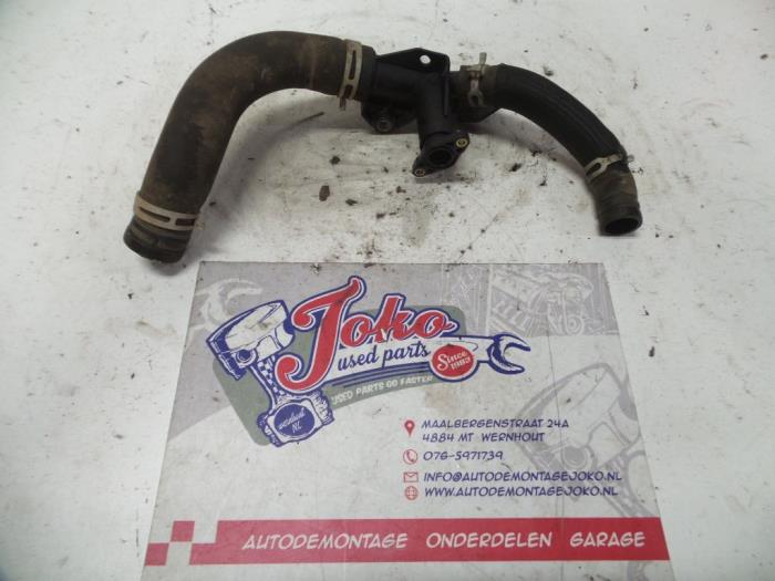 Gebruikte Waterpijp Citroen DS3 (SA) 1.6 e-HDi Prijs op aanvraag aangeboden door Autodemontage Joko B.V.