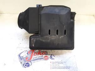 Gebruikte Luchtfilterhuis Renault Clio II (BB/CB) 1.4 16V Prijs op aanvraag aangeboden door Autodemontage Joko B.V.