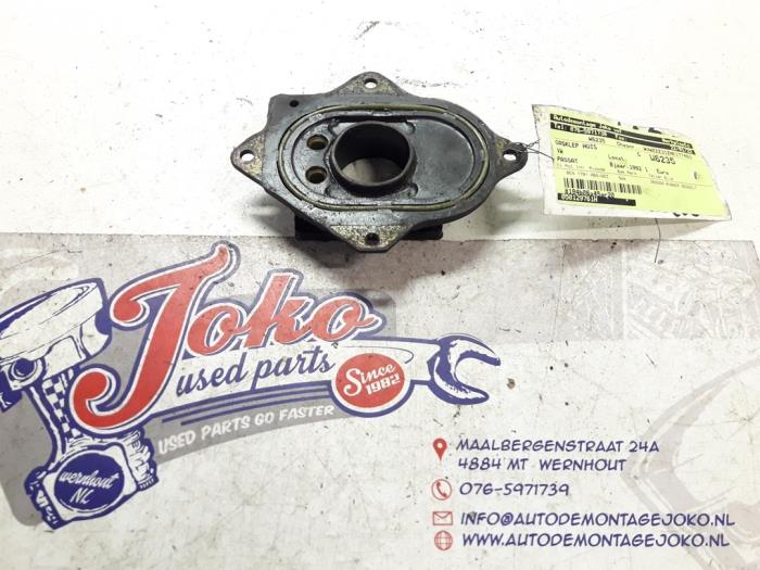 Gebruikte Gasklephuis Volkswagen Passat Variant (35I) 1.8 i CL,GL,GT Prijs op aanvraag aangeboden door Autodemontage Joko B.V.