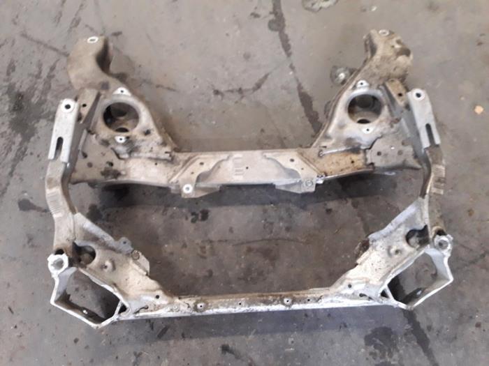 Gebruikte Subframe BMW 1 serie (E87/87N) 118d 16V Prijs op aanvraag aangeboden door Autodemontage Joko B.V.