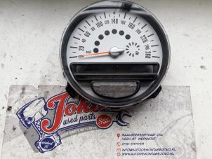 Gebruikte Cockpit Mini Mini (R56) 1.6 One D 16V Prijs op aanvraag aangeboden door Autodemontage Joko B.V.