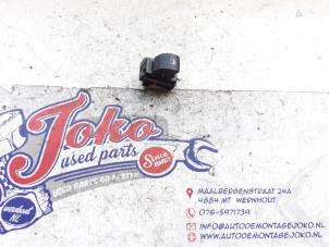 Gebruikte Elektrisch Raam Schakelaar BMW 5 serie (E60) 530i 24V Prijs op aanvraag aangeboden door Autodemontage Joko B.V.