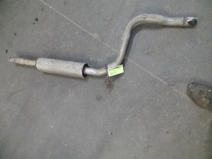 Gebruikte Uitlaat Middendemper Volkswagen Caddy II (9K9A) 1.9 SDI Prijs op aanvraag aangeboden door Autodemontage Joko B.V.