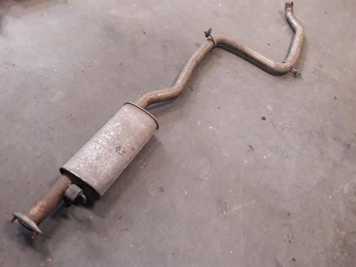 Gebruikte Uitlaat Middendemper Jaguar X-type 2.0 D 16V Prijs op aanvraag aangeboden door Autodemontage Joko B.V.