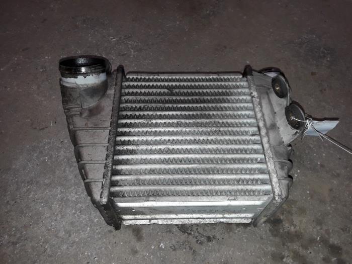 Gebruikte Intercooler Volkswagen Golf IV (1J1) 1.9 TDI 110 Prijs op aanvraag aangeboden door Autodemontage Joko B.V.