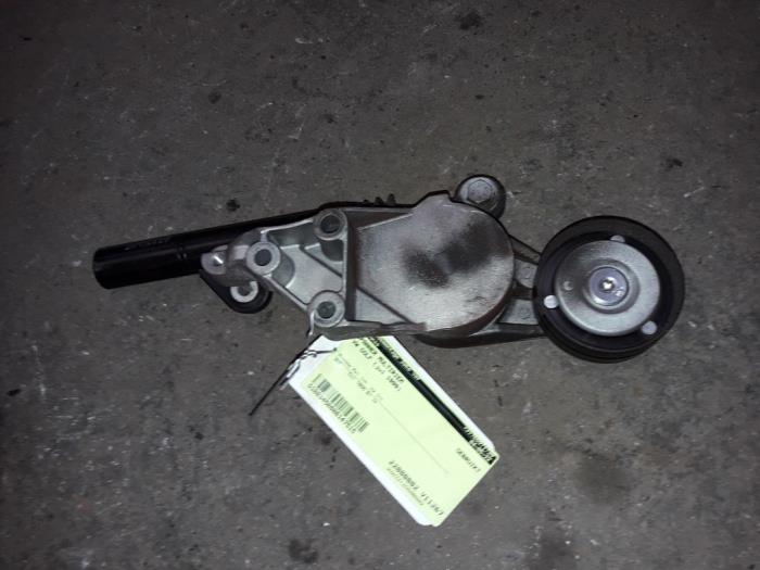 Gebruikte Spanner multiriem Volkswagen Golf IV (1J1) 1.9 TDI 110 Prijs op aanvraag aangeboden door Autodemontage Joko B.V.