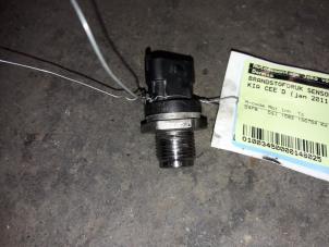 Gebruikte Druksensor Kia Cee'd (EDB5) 1.6 CRDi 16V Prijs op aanvraag aangeboden door Autodemontage Joko B.V.