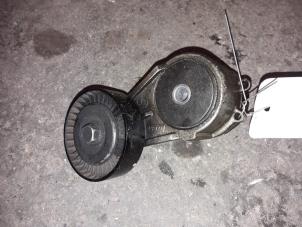 Gebruikte Spanner multiriem Opel Astra H GTC (L08) 1.8 16V Prijs op aanvraag aangeboden door Autodemontage Joko B.V.