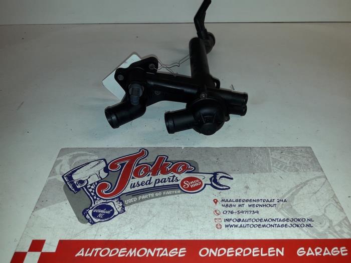 Gebruikte Thermostaathuis Volkswagen Polo IV (9N1/2/3) 1.2 12V Prijs op aanvraag aangeboden door Autodemontage Joko B.V.