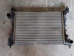 Gebruikte Radiateur Fiat Punto III (199) 1.4 Natural Power Prijs op aanvraag aangeboden door Autodemontage Joko B.V.