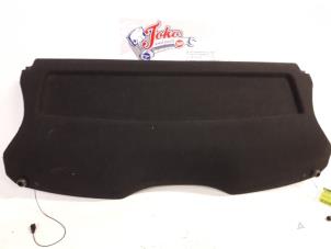 Gebruikte Hoedenplank Ford Fiesta 5 (JD/JH) 1.25 16V Prijs op aanvraag aangeboden door Autodemontage Joko B.V.