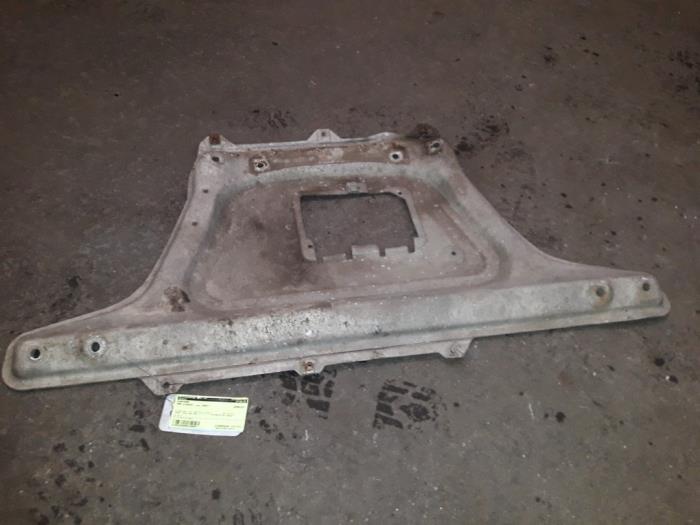 Gebruikte Subframe BMW 3 serie (E46/4) 318d 16V Prijs op aanvraag aangeboden door Autodemontage Joko B.V.