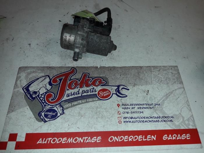 Gebruikte Vacuumpomp (Benzine) Audi A3 (8L1) 1.6 Prijs op aanvraag aangeboden door Autodemontage Joko B.V.