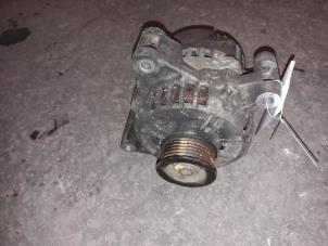 Gebruikte Dynamo Volvo 850 Estate 2.5i 10V Prijs op aanvraag aangeboden door Autodemontage Joko B.V.