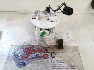 Gebruikte Brandstofpomp Elektrisch Dacia Duster (HS) 1.6 16V Prijs op aanvraag aangeboden door Autodemontage Joko B.V.