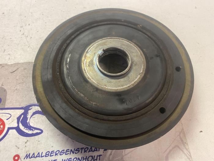 Krukas Poelie van een Volvo S40 (MS) 1.6 D 16V 2006