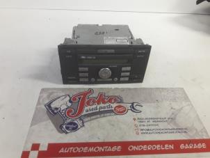 Gebruikte Radio CD Speler Ford Focus 2 Wagon 1.6 TDCi 16V 110 Prijs op aanvraag aangeboden door Autodemontage Joko B.V.
