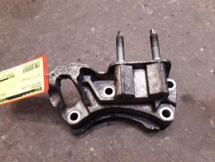 Gebruikte Motorsteun Ford Focus 2 Wagon 1.6 TDCi 16V 110 Prijs op aanvraag aangeboden door Autodemontage Joko B.V.