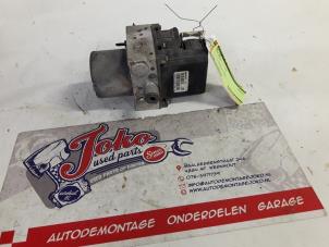 Gebruikte ABS Pomp Ford Mondeo III Wagon 1.8 16V Prijs op aanvraag aangeboden door Autodemontage Joko B.V.