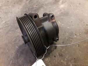 Gebruikte Stuurbekrachtiging Pomp Ford Mondeo III Wagon 1.8 16V Prijs op aanvraag aangeboden door Autodemontage Joko B.V.